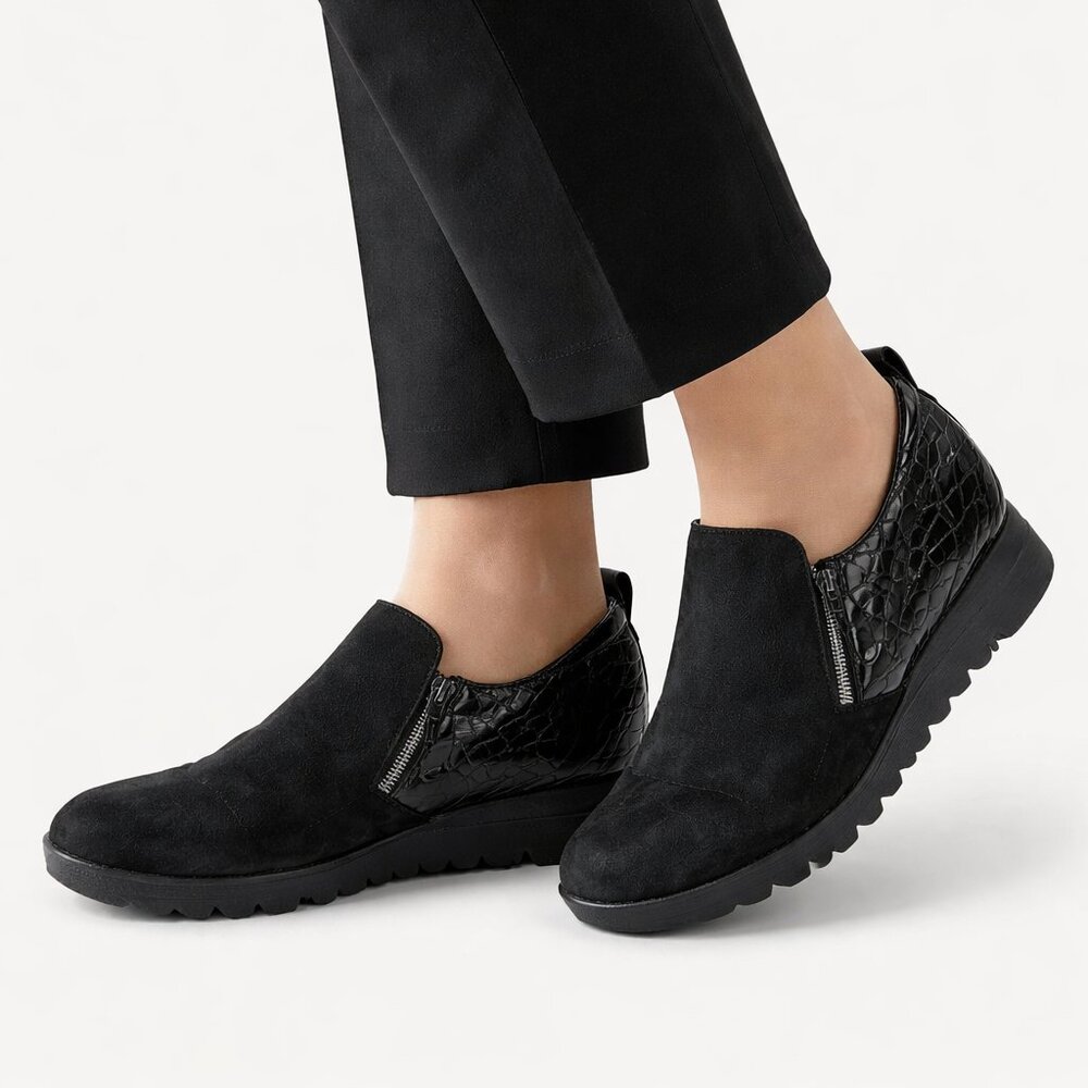 Munro Womens Sz 9.5 Kit Casual Double Sided Zip Loafers‎ Black Nubuck Leather